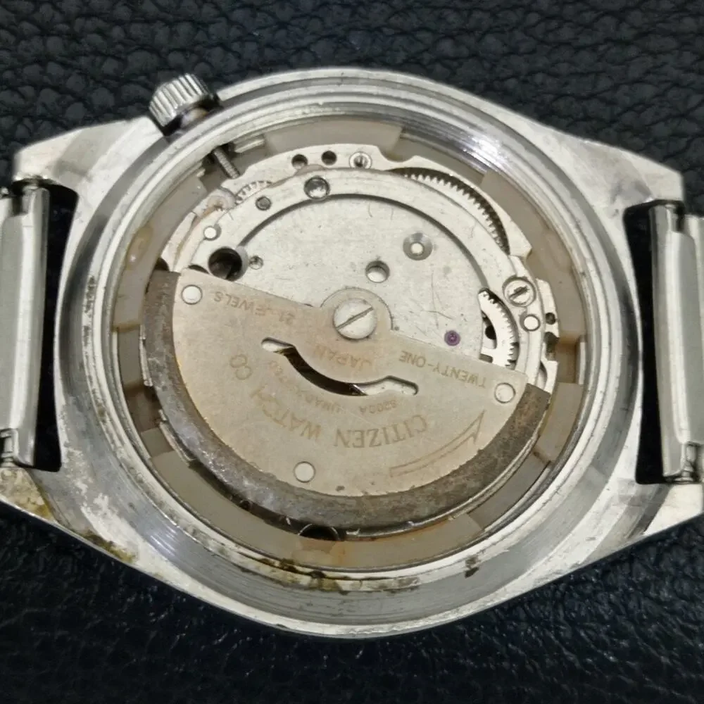 Vintage 1970 Citizen Automatic Mens Silver Watch W/daydate & Gold accents